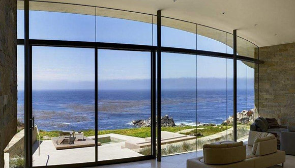 世界杯买球·(中国)官方网站
用来制作玻璃窗口的技法之一